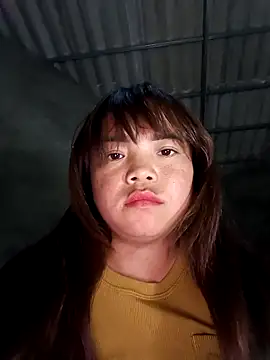 Snapshot of AnHa19 chatting on October 2025 04:00:01 AM AnHa19 online show from October 2025 04:00:01 AM