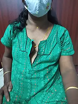 Snapshot of umashreetamil chatting on May 2026 05:19:02 PM umashreetamil online show from May 2026 05:19:02 PM