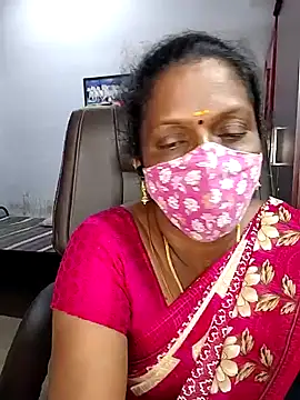 Snapshot of umashreetamil chatting on February 2026 06:35:01 AM umashreetamil online show from February 2026 06:35:01 AM