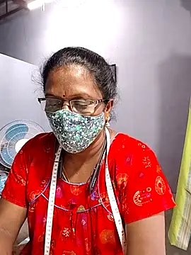 umashreetamil online show from November 2025 08:28:02 AM