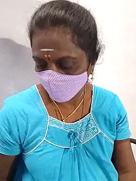 Snapshot of umashreetamil chatting on February 2026 10:23:01 AM umashreetamil online show from February 2026 10:23:01 AM