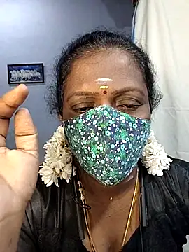 umashreetamil online show from November 2025 01:04:02 PM