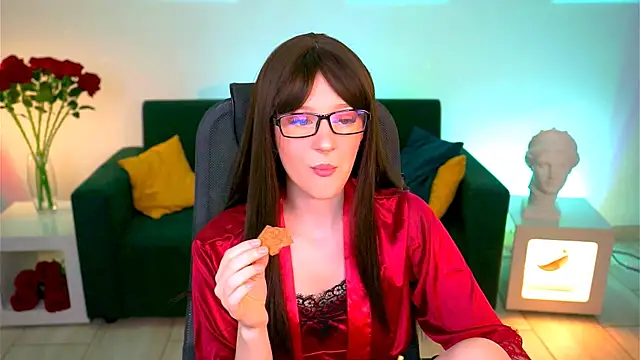Snapshot of AliceWelch_ chatting on September 2025 08:21:01 AM AliceWelch online show from September 2025 08:21:01 AM