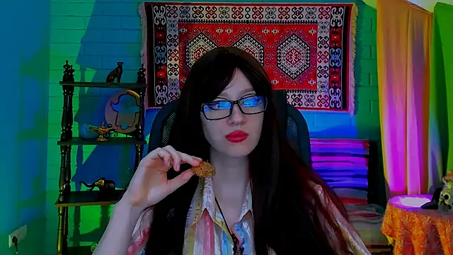 Snapshot of AliceWelch_ chatting on October 2025 08:16:01 AM AliceWelch online show from October 2025 08:16:01 AM