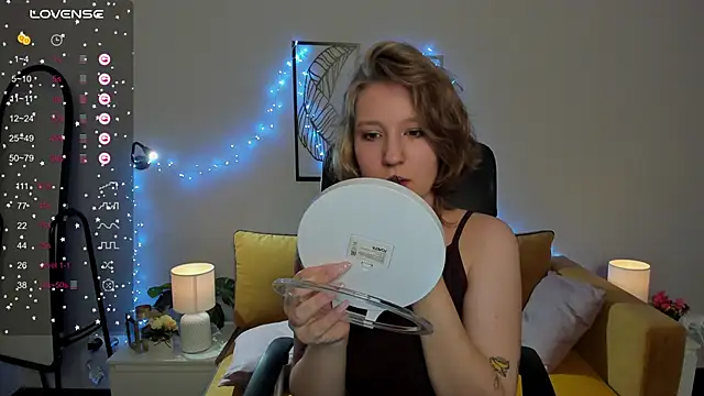 Hailey Foxy online show from September 2025 08:54:01 AM