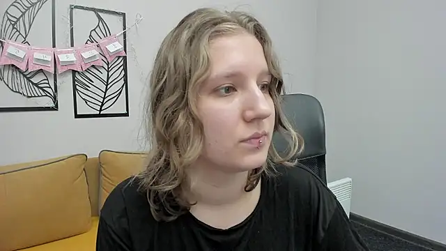 Hailey Foxy online show from February 2026 12:05:01 PM