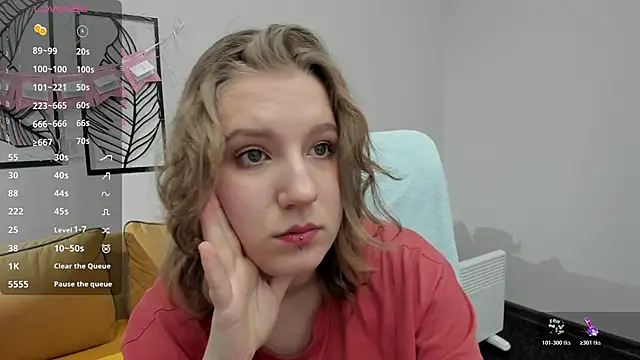 Hailey Foxy online show from February 2026 12:18:01 PM