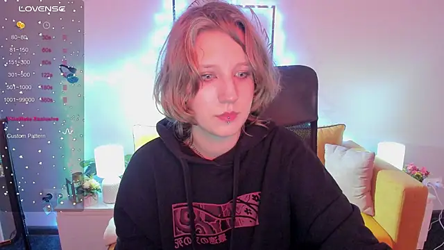 Hailey Foxy online show from October 2025 08:48:01 AM