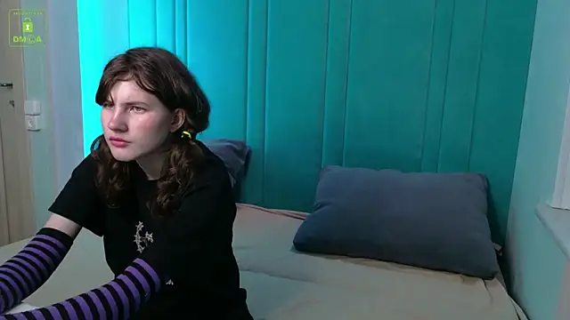 ViviaraNGendy online show from September 2025 04:01:01 PM