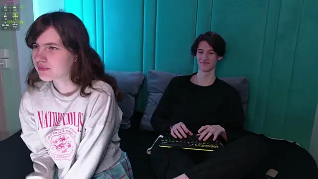 ViviaraNGendy online show from September 2025 10:26:01 AM