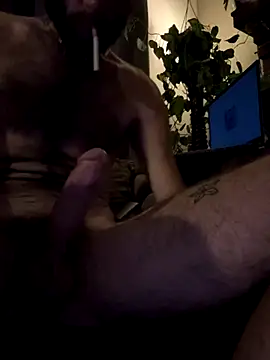 hungspundick1 online show from November 2025 10:20:01 AM