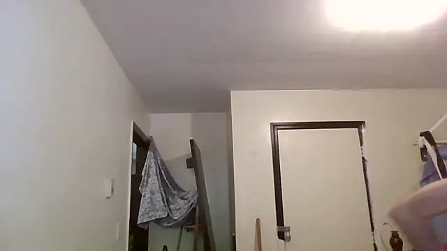 hungspundick1 online show from November 2025 04:10:01 PM