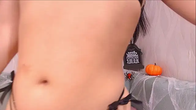 mia scot online show from October 2025 11:54:01 AM