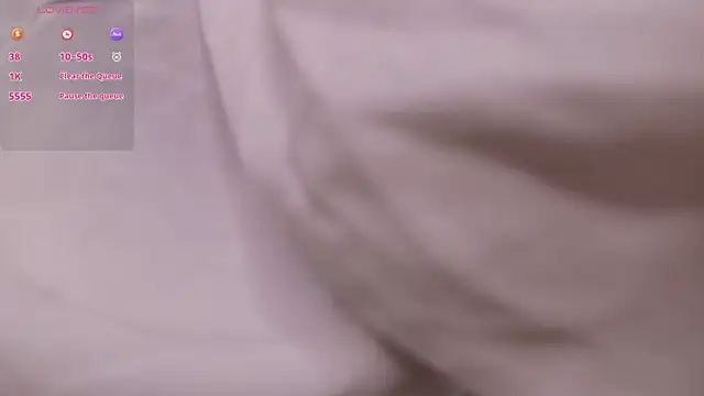 Lina Glow online show from April 2026 06:59:01 AM