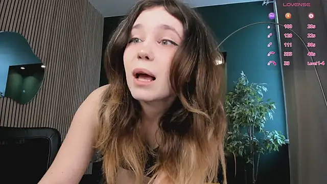 Lina Glow online show from June 2026 06:55:02 AM