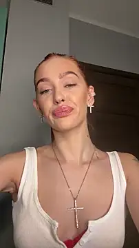 LittleFox    online show from November 2025 06:56:02 AM