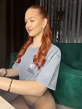 LittleFox    online show from March 2026 06:36:01 AM