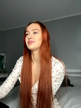 Snapshot of LittleFox___ chatting on October 2025 06:35:02 AM LittleFox online show from October 2025 06:35:02 AM