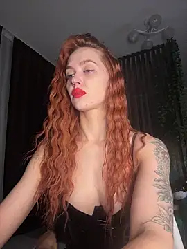 LittleFox    online show from April 2026 10:49:02 PM