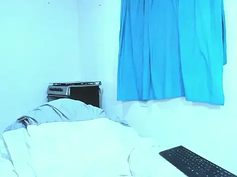 andylemonda1 online show from November 2025 03:27:01 PM