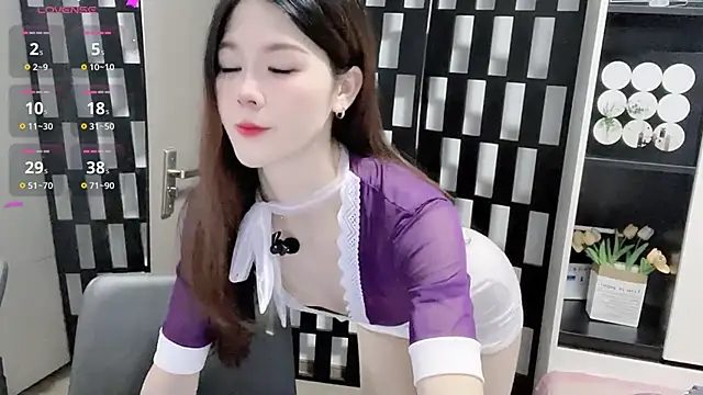 Yueyue-MM online show from October 2025 11:19:02 PM