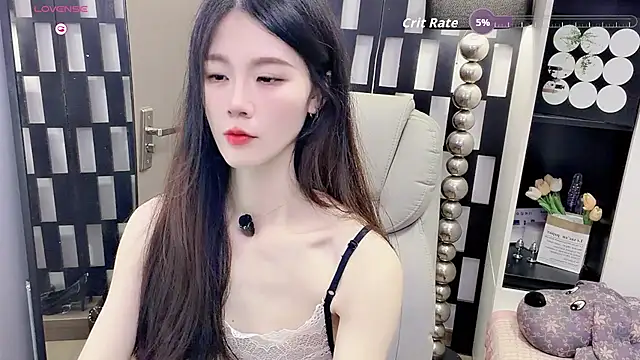 Yueyue-MM online show from May 2026 01:06:02 AM