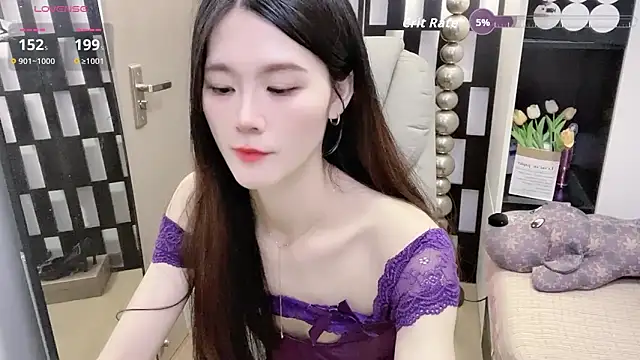 Snapshot of Yueyue-MM chatting on March 2026 01:00:01 PM Yueyue-MM online show from March 2026 01:00:01 PM