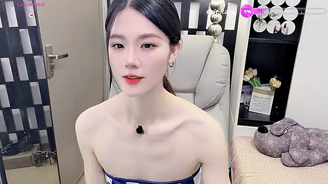 Yueyue-MM online show from June 2026 02:56:01 AM