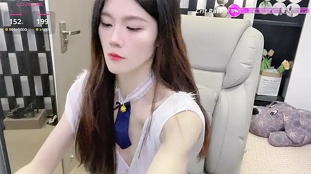 Snapshot of Yueyue-MM chatting on January 2026 05:00:01 AM Yueyue-MM online show from January 2026 05:00:01 AM