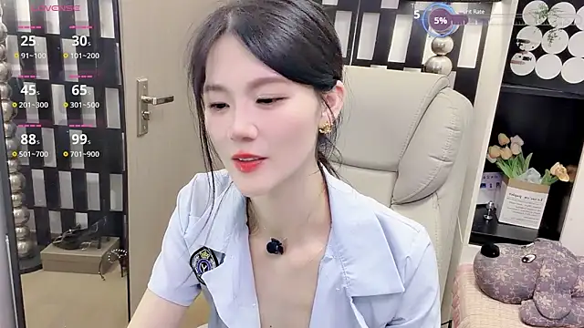 Yueyue-MM online show from May 2026 01:48:01 PM