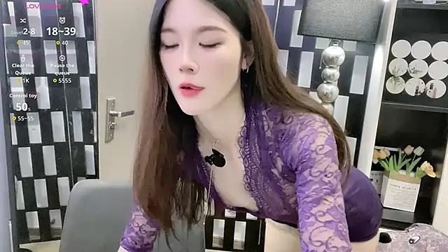 Yueyue-MM online show from October 2025 12:23:01 AM