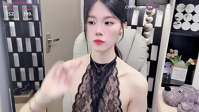 Yueyue-MM online show from May 2026 01:30:02 AM
