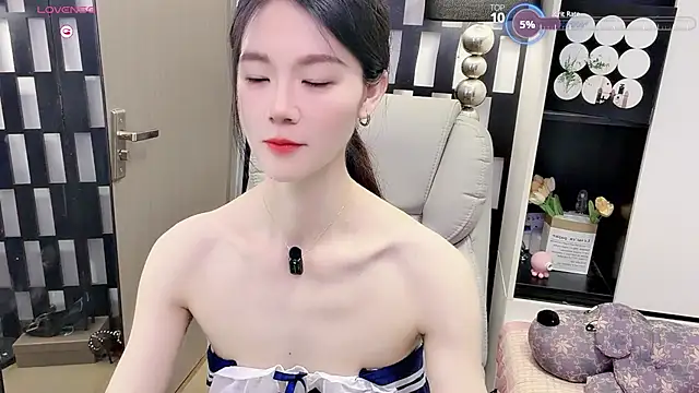 Yueyue-MM online show from June 2026 02:28:01 AM