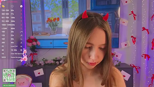 ElfredaTupy online show from March 2026 06:56:02 PM