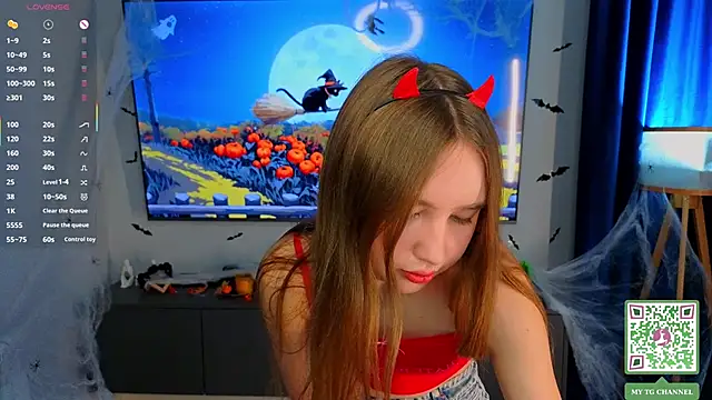 ElfredaTupy online show from November 2025 07:52:02 PM