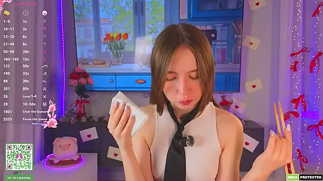 ElfredaTupy online show from April 2026 08:48:01 PM