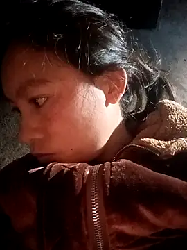 simi-lucy online show from January 2026 11:32:01 PM