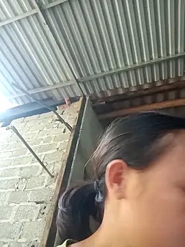 simi-lucy online show from September 2025 01:11:01 AM