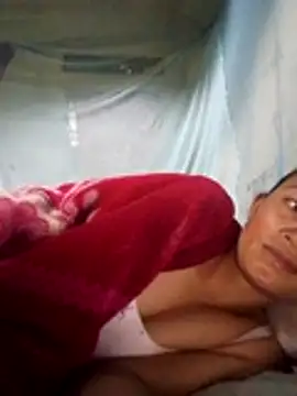 simi-lucy online show from November 2025 06:39:02 AM