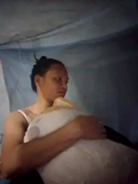 simi-lucy online show from November 2025 01:27:02 PM