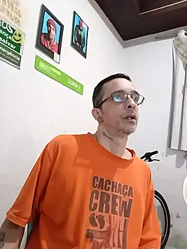 Snapshot of dinho_carioca chatting on September 2025 02:50:01 PM dinho carioca online show from September 2025 02:50:01 PM