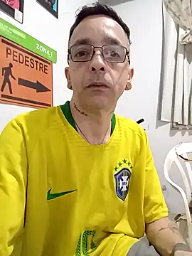 Snapshot of dinho_carioca chatting on October 2025 02:07:01 PM dinho carioca online show from October 2025 02:07:01 PM