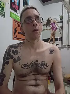 dinho carioca online show from February 2026 04:35:01 AM