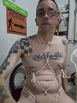 dinho carioca online show from February 2026 04:36:02 AM