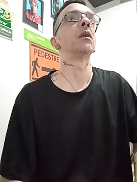 Snapshot of dinho_carioca chatting on October 2025 05:36:02 PM dinho carioca online show from October 2025 05:36:02 PM