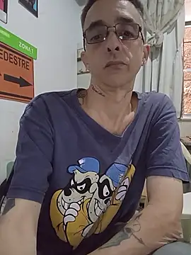 dinho carioca online show from May 2026 03:18:02 PM