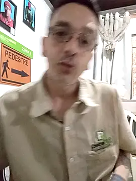 dinho carioca online show from December 2025 10:39:02 AM