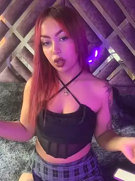 Laila Pink online show from October 2025 07:14:01 PM