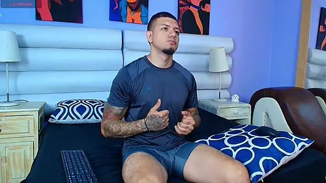 Snapshot of Dante_Flamee chatting on July 2026 12:38:01 PM Dante Flamee online show from July 2026 12:38:01 PM