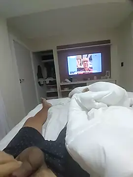 andrerj22 online show from September 2025 01:42:01 PM